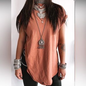 Pebby Forevee Papaya Side Slit Tee